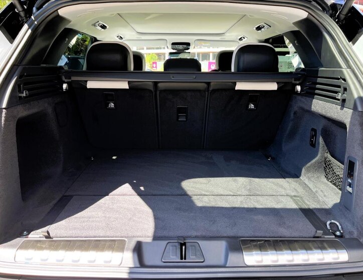 Land Rover Range Rover Sport SUV 3,0 l 338 kw