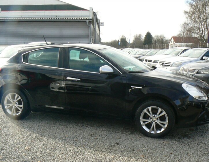 Alfa Romeo Giulietta Hatchback 2,0 l 103 kw