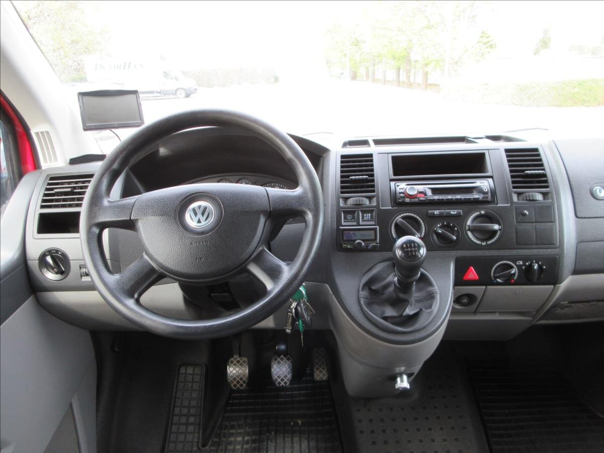 Volkswagen Transporter Ostatní 2,5 l 96 kw