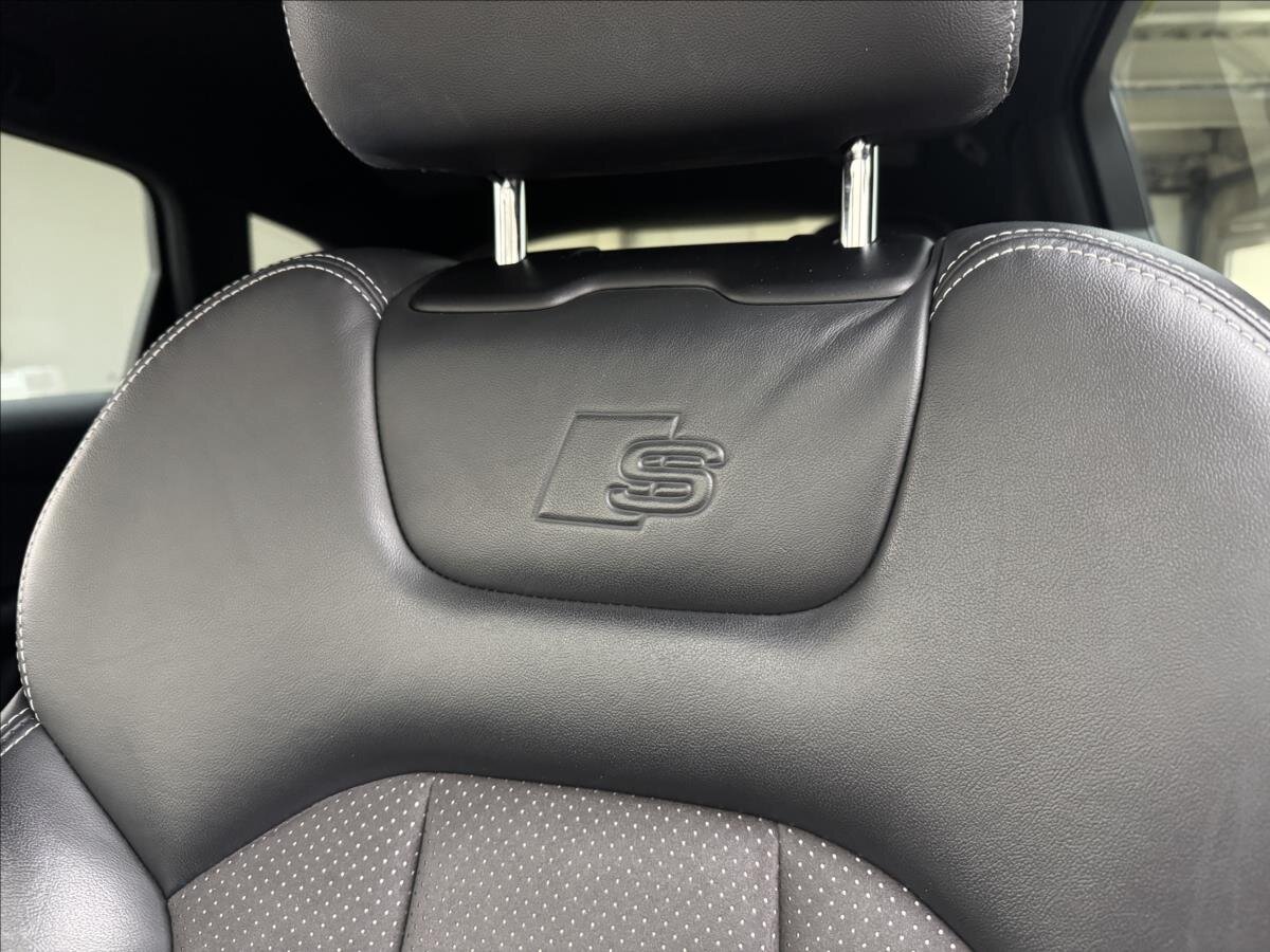 Audi SQ7 SUV / Terénní 4,0 l 320 kw