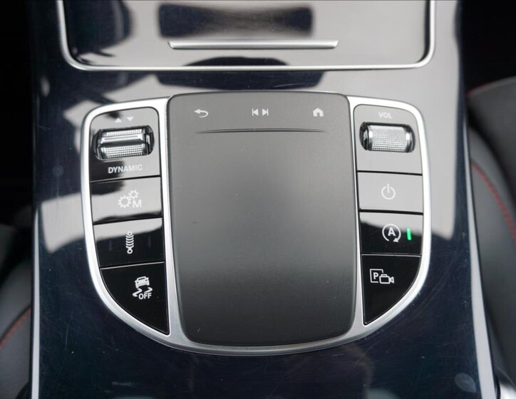 Mercedes-Benz GLC SUV 3,0 l 287 kw