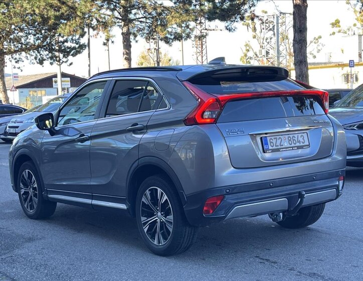 Mitsubishi Eclipse Cross 7