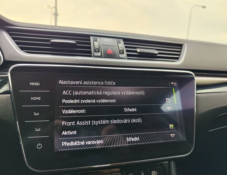 Škoda Superb Sedan / Limuzína 2,0 l 110 kw