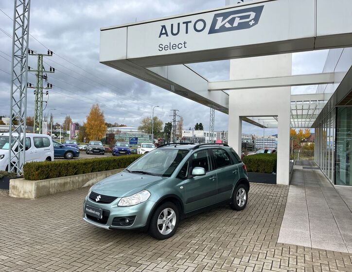 Suzuki SX4 1