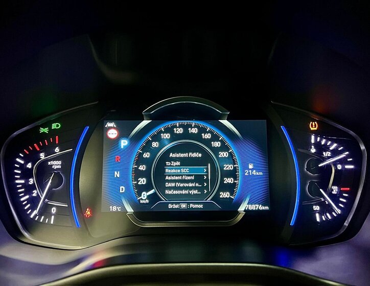 Hyundai Santa Fe SUV / Terénní 2,2 l 147 kw