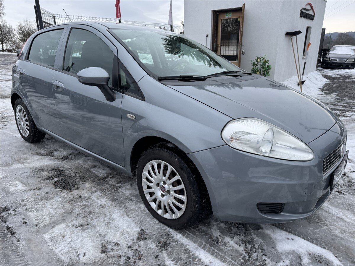 Fiat Grande Punto Hatchback 1,2 l 48 kw