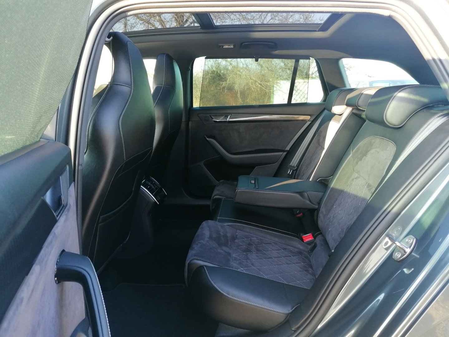 Škoda Superb Kombi 1,4 l 160 kw