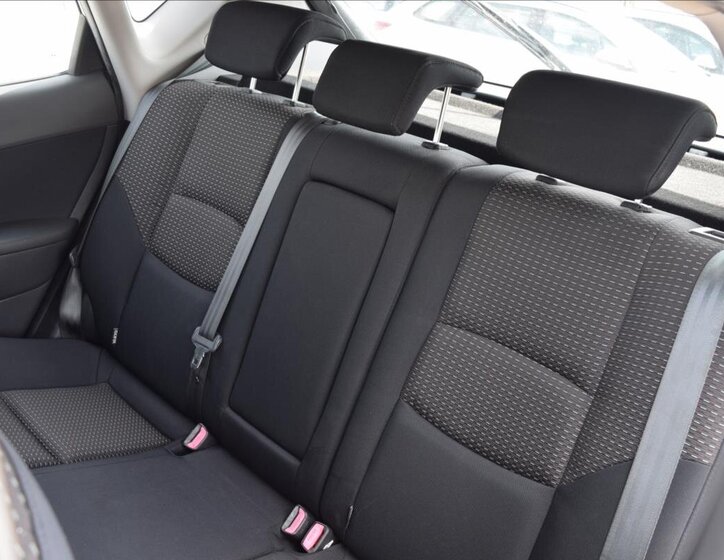 Hyundai i30 Hatchback 1,6 l 66 kw