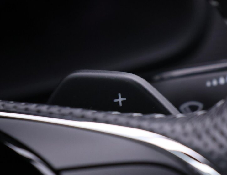 Škoda Karoq SUV / Terénní 2,0 l 140 kw