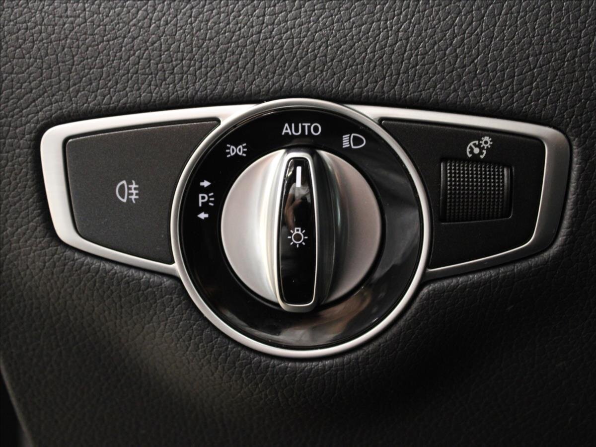 Mercedes-Benz Třídy E