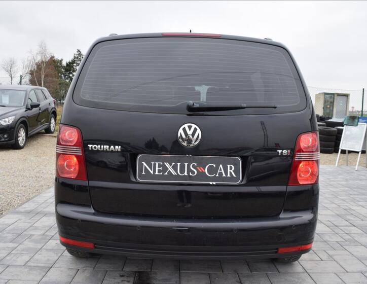 Volkswagen Touran 6