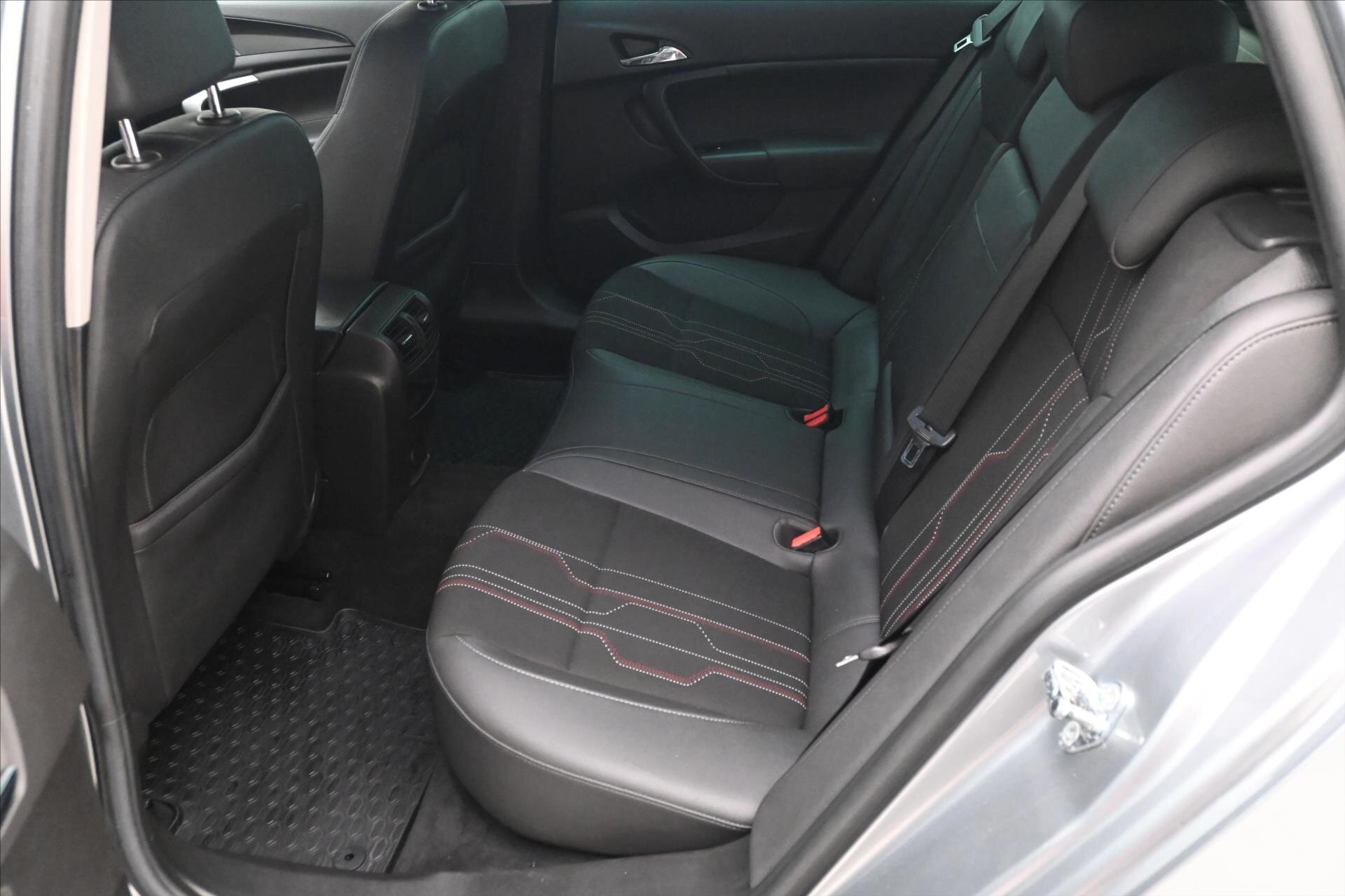 Opel Insignia Ostatní 2,0 l 118 kw