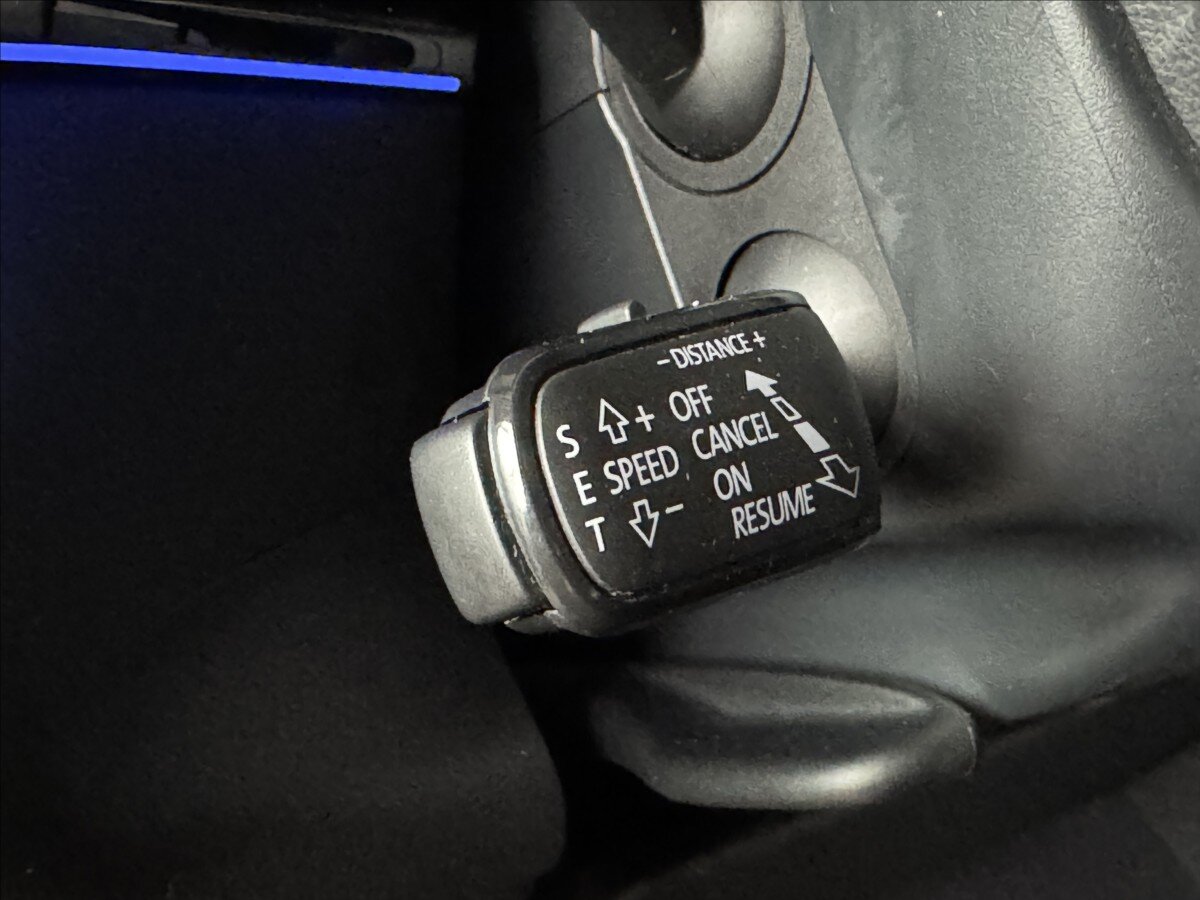 Škoda Karoq SUV / Terénní 2,0 l 85 kw