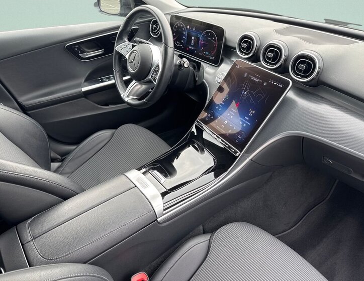 Mercedes-Benz Třídy C Sedan / Limuzína 2,0 l 147 kw