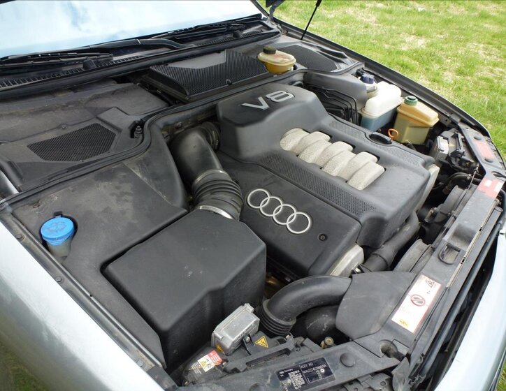 Audi A8 49