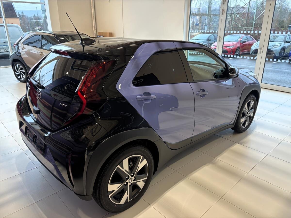 Toyota Aygo Hatchback 1,5 l 85 kw