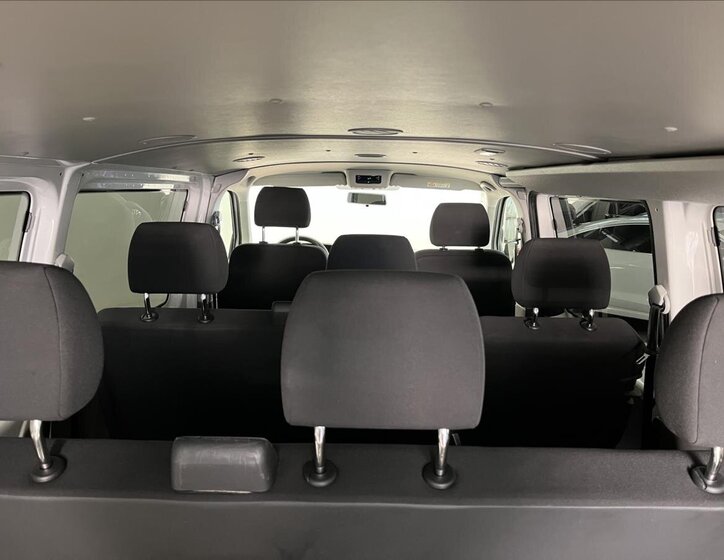 Volkswagen Transporter Kombi 2,0 l 81 kw