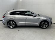 Volkswagen Touareg 3