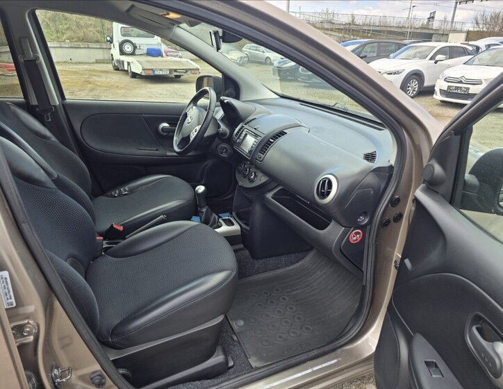 Nissan Note Hatchback 1,5 l 66 kw