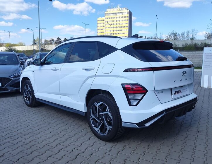 Hyundai Kona SUV / Terénní 1,6 l 145 kw