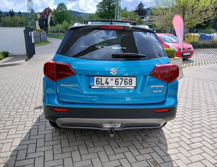 Suzuki Vitara SUV / Terénní 1,4 l 95 kw