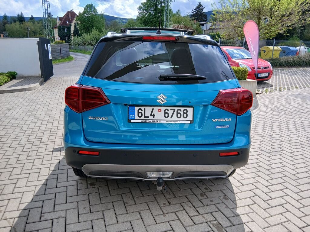 Suzuki Vitara SUV / Terénní 1,4 l 95 kw