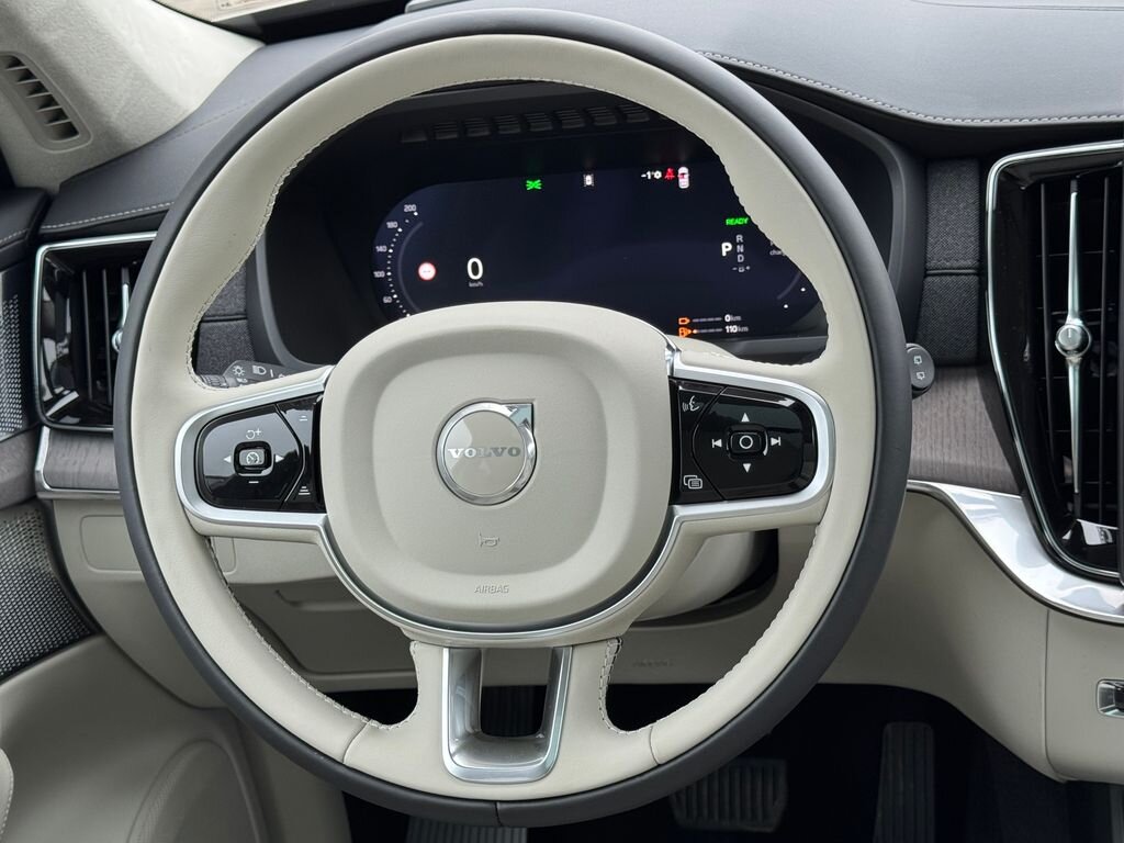 Volvo XC90 SUV / Terénní 2,0 l 184 kw