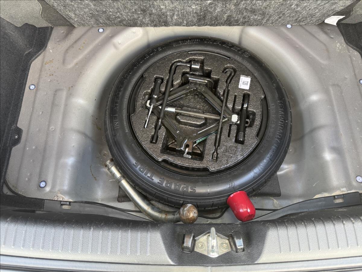 KIA Ceed Hatchback 1,4 l 73 kw