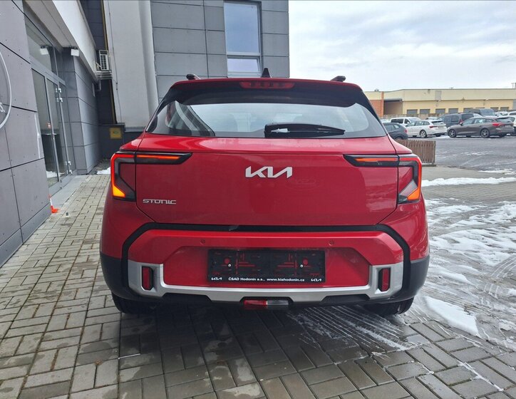 KIA Stonic SUV 998,0 74 kw
