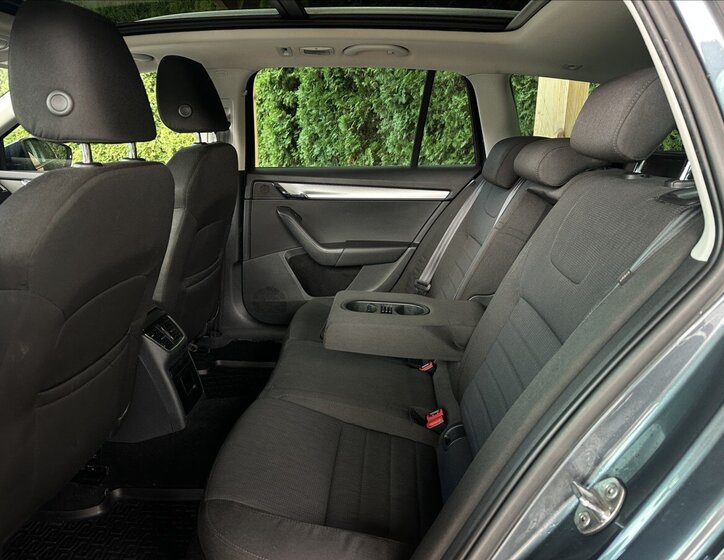 Škoda Octavia Kombi 1,6 l 77 kw