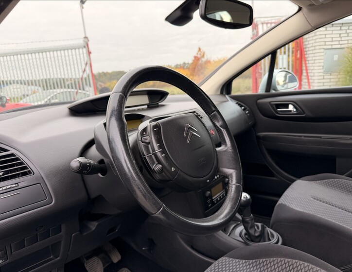 Citroën C4 10