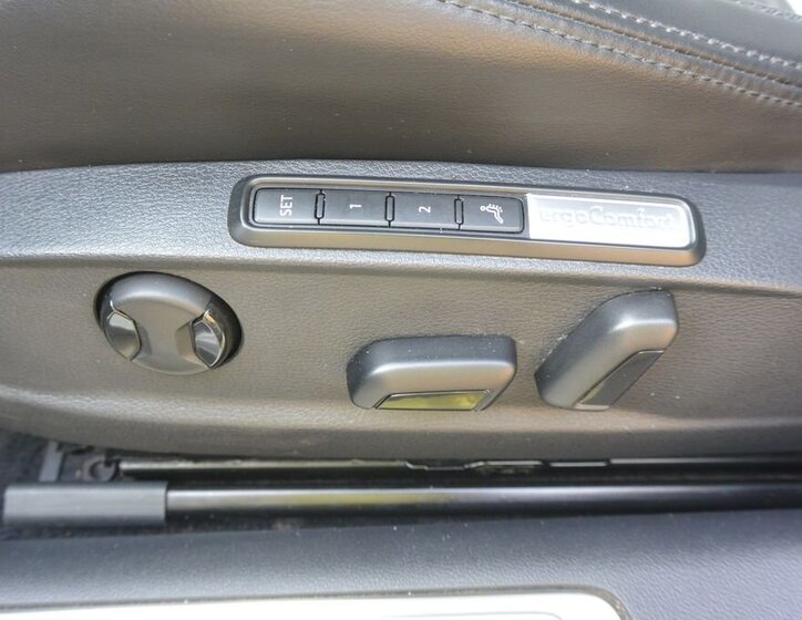 Volkswagen Passat 12