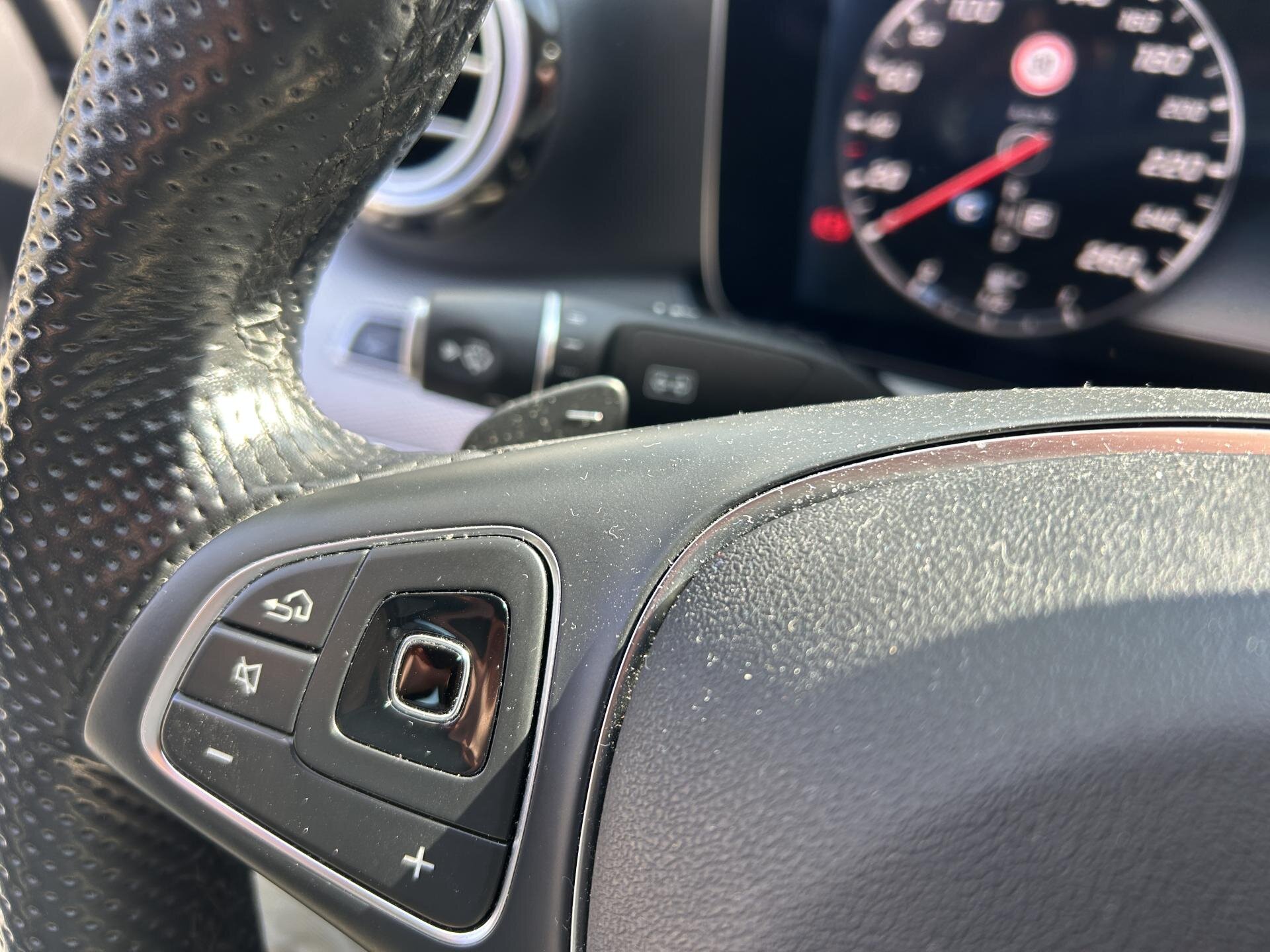 Mercedes-Benz Třídy E Sedan / Limuzína 3,0 l 190 kw