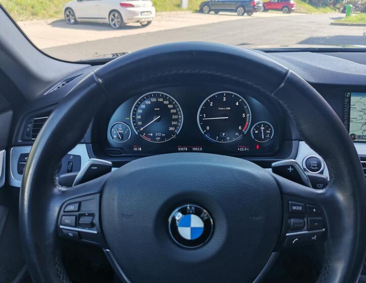 BMW Řada 5 Kombi 2,0 l 160 kw
