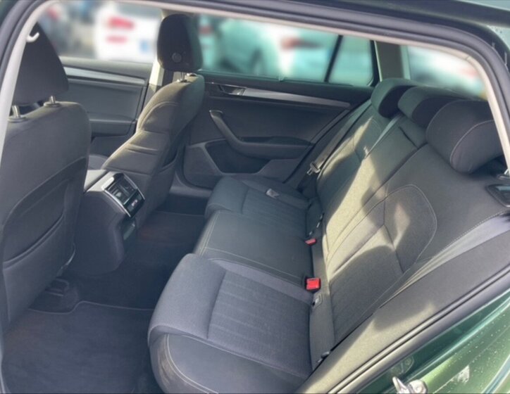 Škoda Superb Kombi 2,0 l 110 kw