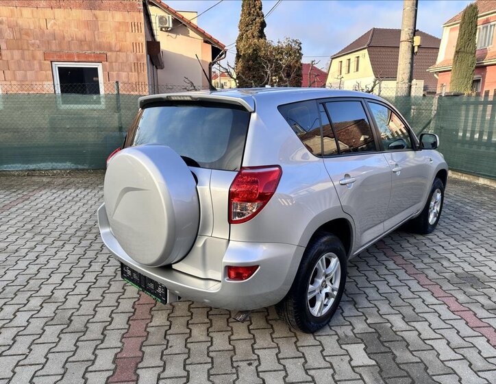 Toyota RAV4 3