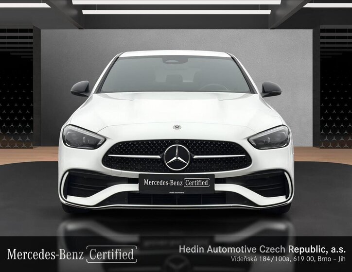 Mercedes-Benz Třídy C 8