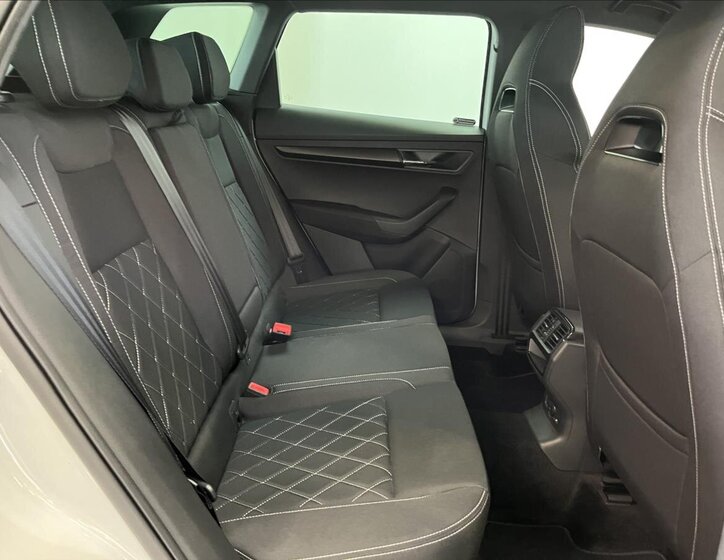 Škoda Karoq SUV 1,5 l 110 kw