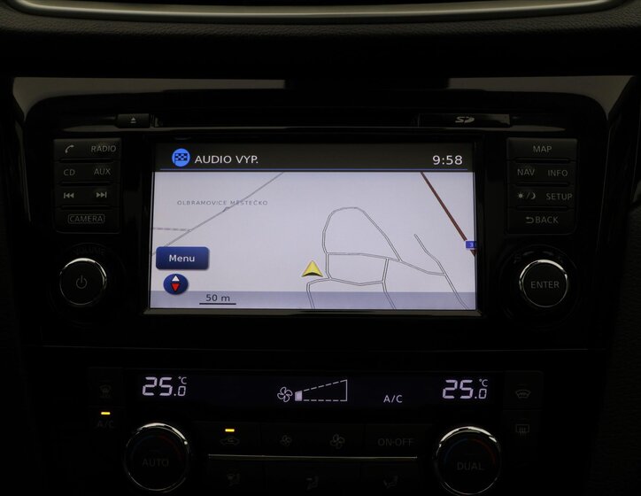 Nissan Qashqai SUV / Terénní 1,2 l 85 kw