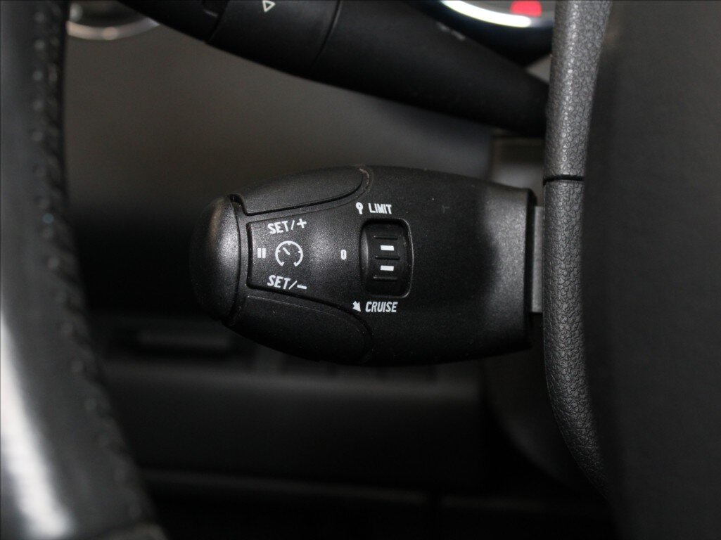 Peugeot 5008 MPV 1,6 l 88 kw