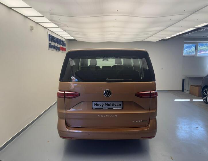 Volkswagen Multivan 6