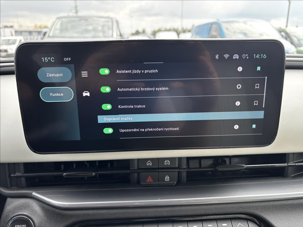 Fiat 600 SUV / Terénní 1,2 l 100 kw