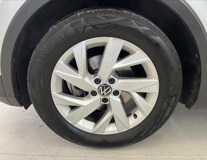 Volkswagen Tiguan 33