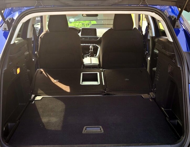 Peugeot 3008 SUV / Terénní 1,5 l 96 kw