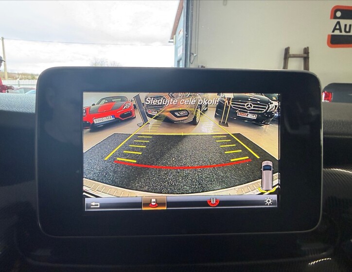 Mercedes-Benz Třídy V 17