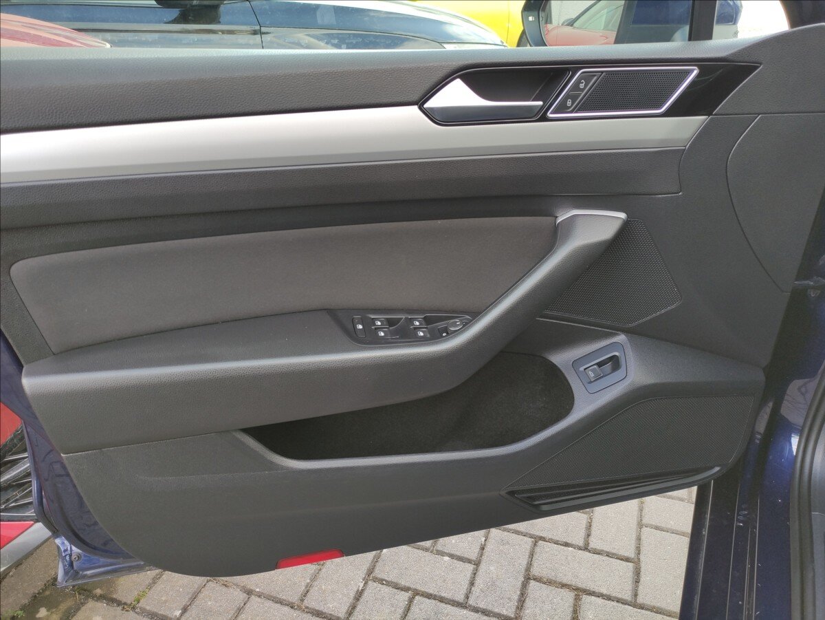 Volkswagen Passat Kombi 2,0 l 110 kw