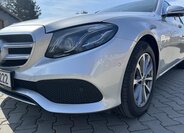 Mercedes-Benz Třídy E Sedan / Limuzína 3,0 l 190 kw