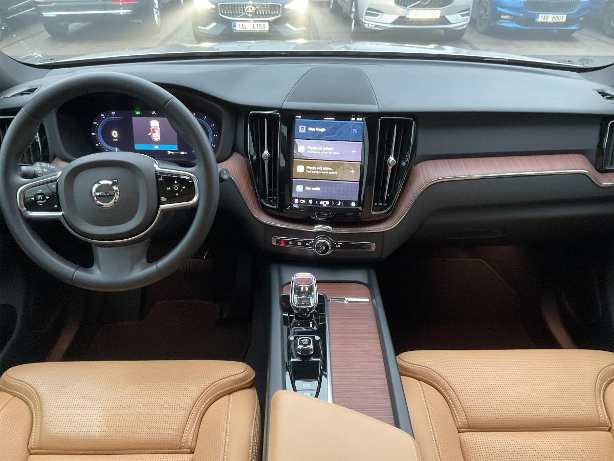 Volvo XC60 SUV 2,0 l 145 kw