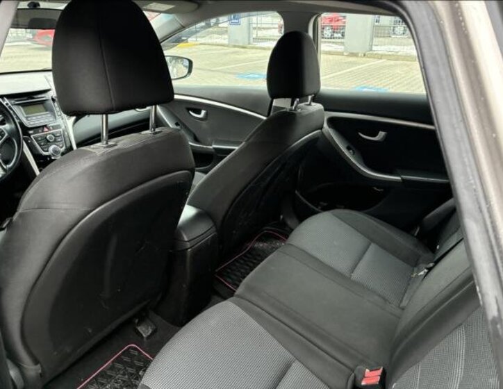 Hyundai i30 Kombi 1,6 l 99 kw