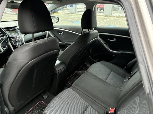 Hyundai i30 Kombi 1,6 l 99 kw